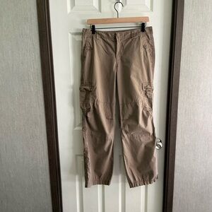 Eddie Bauer Women’s Cargo Convertible Pants Size 8